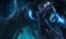 《LOL》2022冰女出装推荐